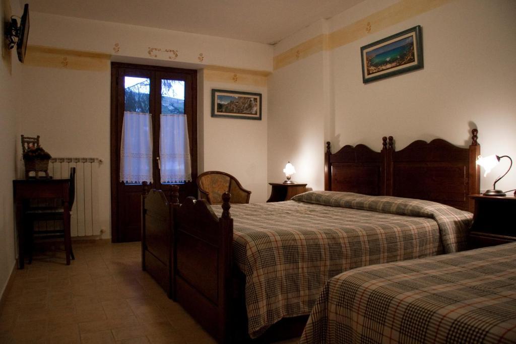 Lh Albergo Il Paradiso Pescasseroli Buitenkant foto